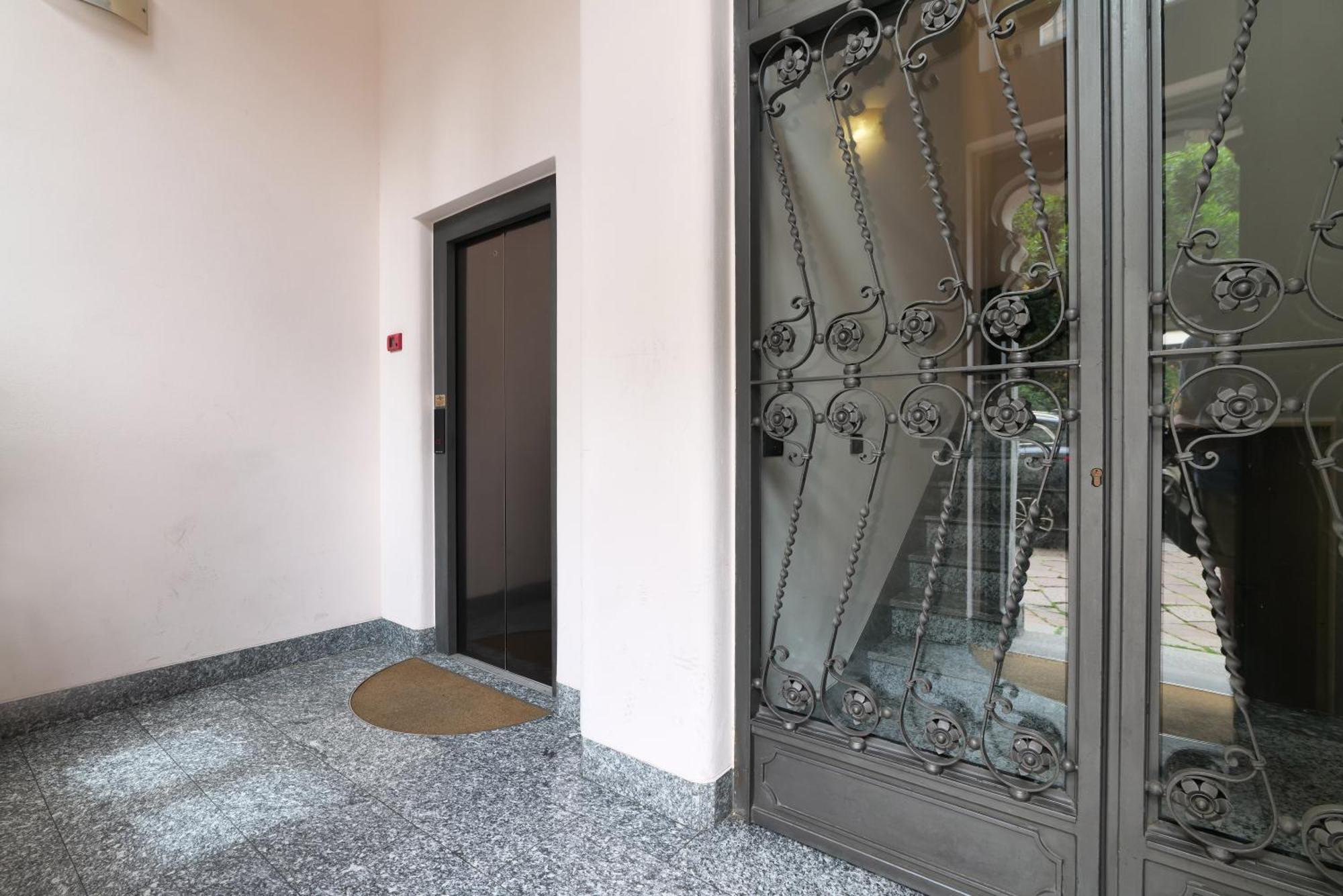 Sweett - Osti Apartment Milan Bagian luar foto